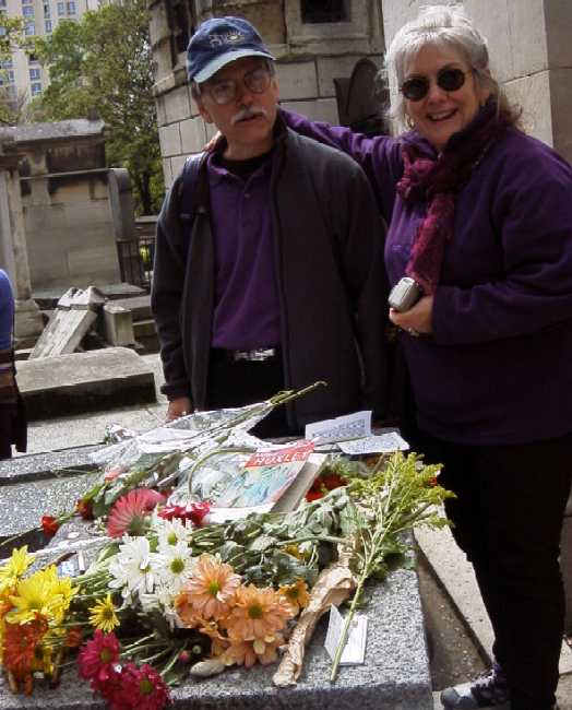 Paul and Cindy at Jim Morrison's grave